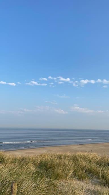 Strandhuisje Freek, 900 M Van Zee En Strand Калантсоог Екстериор снимка
